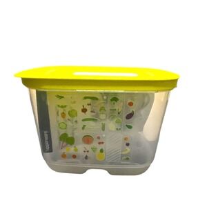 Tupperware Fridgesmart Small Deep‎ Storage Container 1.8 L 1-3/4 qt